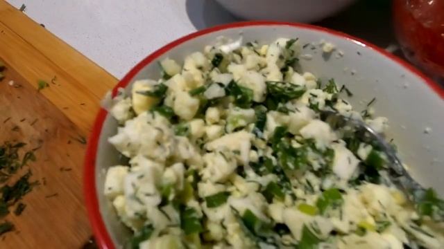 5 ПРОСТЫХ НАЧИНОК ДЛЯ БЛИНОВ ИЗ ПРОДУКТОВ ЧТО НАЙДЕМ В ХОЛОДИЛЬНИКЕ смотреть онлайн