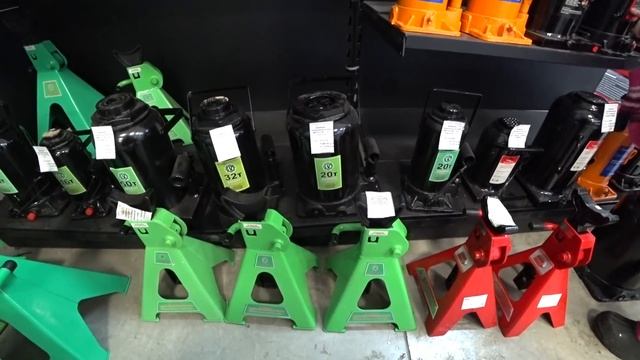 Купил Домкрат у Нас Пополнение в Семье смотреть онлайн