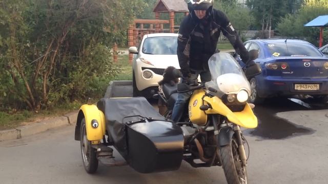 Задний ход на колясыче от BMW смотреть онлайн