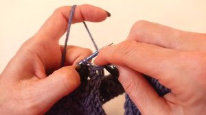 МОДНАЯ ШАПКА-БЕРЕТ В АНГЛИЙСКОМ СТИЛЕ / Подробный мастер-класс по вязанию женского берета спицами