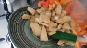 ФУНЧОЗА ЗА 10 МИНУТ! Вкусный и полезный рецепт фунчозы. #фунчоза #готовимдома #обедза10минут