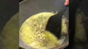 Лосось в сливочном соусе с томатами