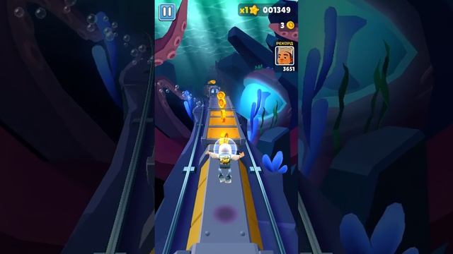 Играем На телефоне в разные игры￼ смотреть онлайн