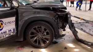 Краш-Тест Changan UNI-T на фронтальный удар с 50-процентным перекрытием (Changan UNI-T frontal 50%)