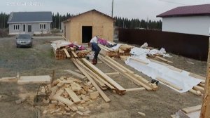 Провожаем апрель ударным трудом на стройке