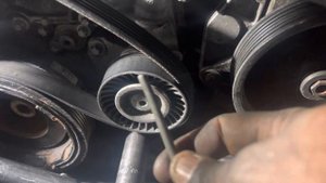 How to Remove or install Drive belt Mercedes Benz R class GLK ML how to lock tensioner with the pin
