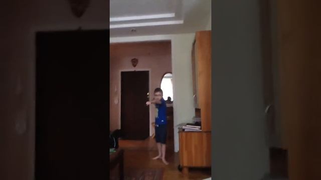 Тхэквондо урок 1 от Егора смотреть онлайн