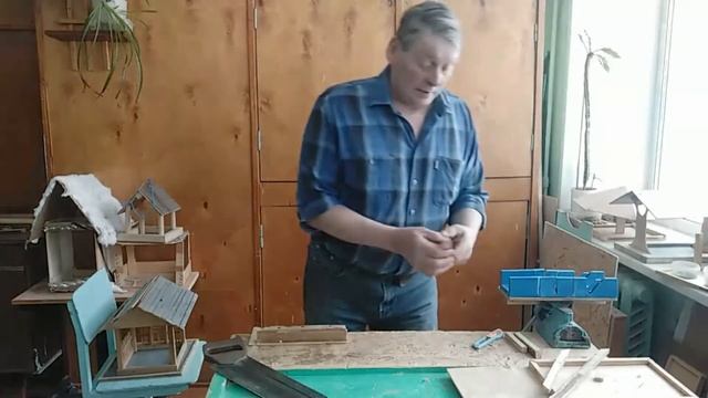 Делаем кормушки