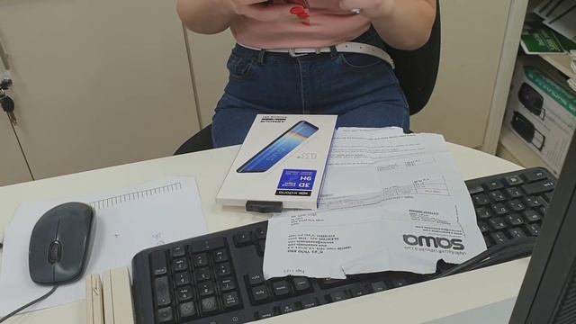 Из мухи , слона. Разборки из-за телефона. Ужасное обслуживание. смотреть онлайн