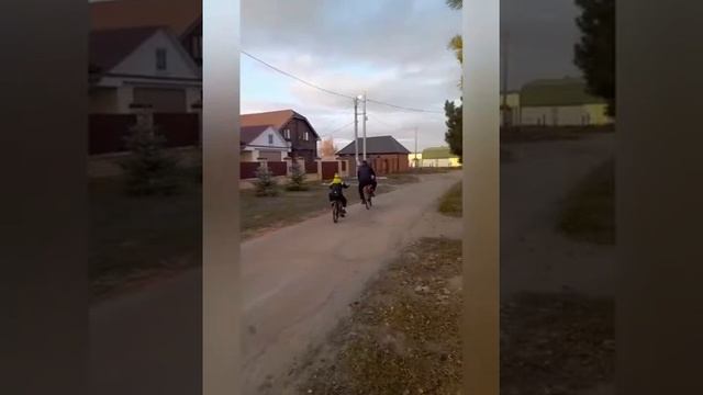 Чудинова Анастасия, 6 лет, поздравляет папу с Днем отца смотреть онлайн