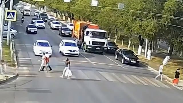 Женщины за рулем, берегитесь #20