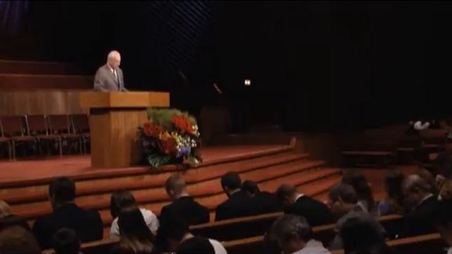 Джон Мак-Артур. 039 Поклонение угодное Богу, Часть 2 смотреть онлайн