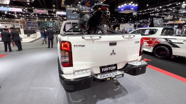 2023 Mitsubishi L200 Triton single CAB смотреть онлайн