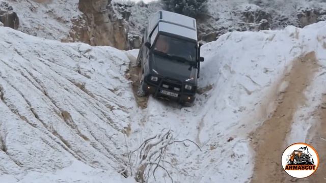 Daihatsu Feroza - когда НИВА и УАЗ просто курят в стороне. смотреть онлайн