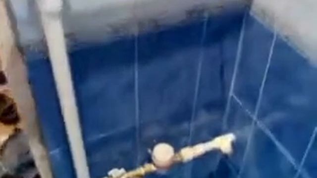 Кладка кафеля. Готовая ванная