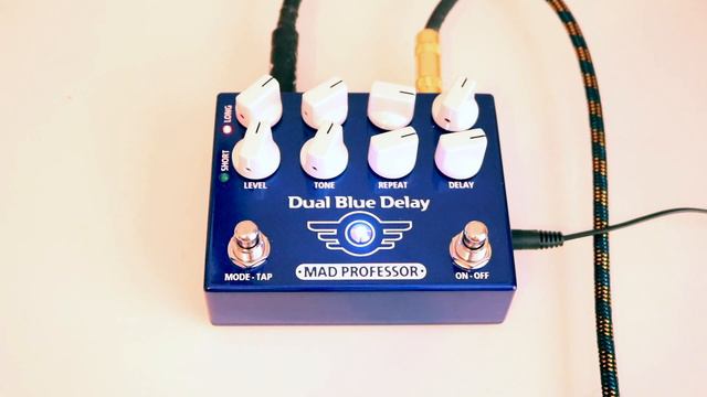 Mad Professor Dual Blue Delay Demo смотреть онлайн