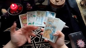 Стоит ли Вам продолжать отношения с этим человеком?! Какое будущее Вас с ним ждёт??