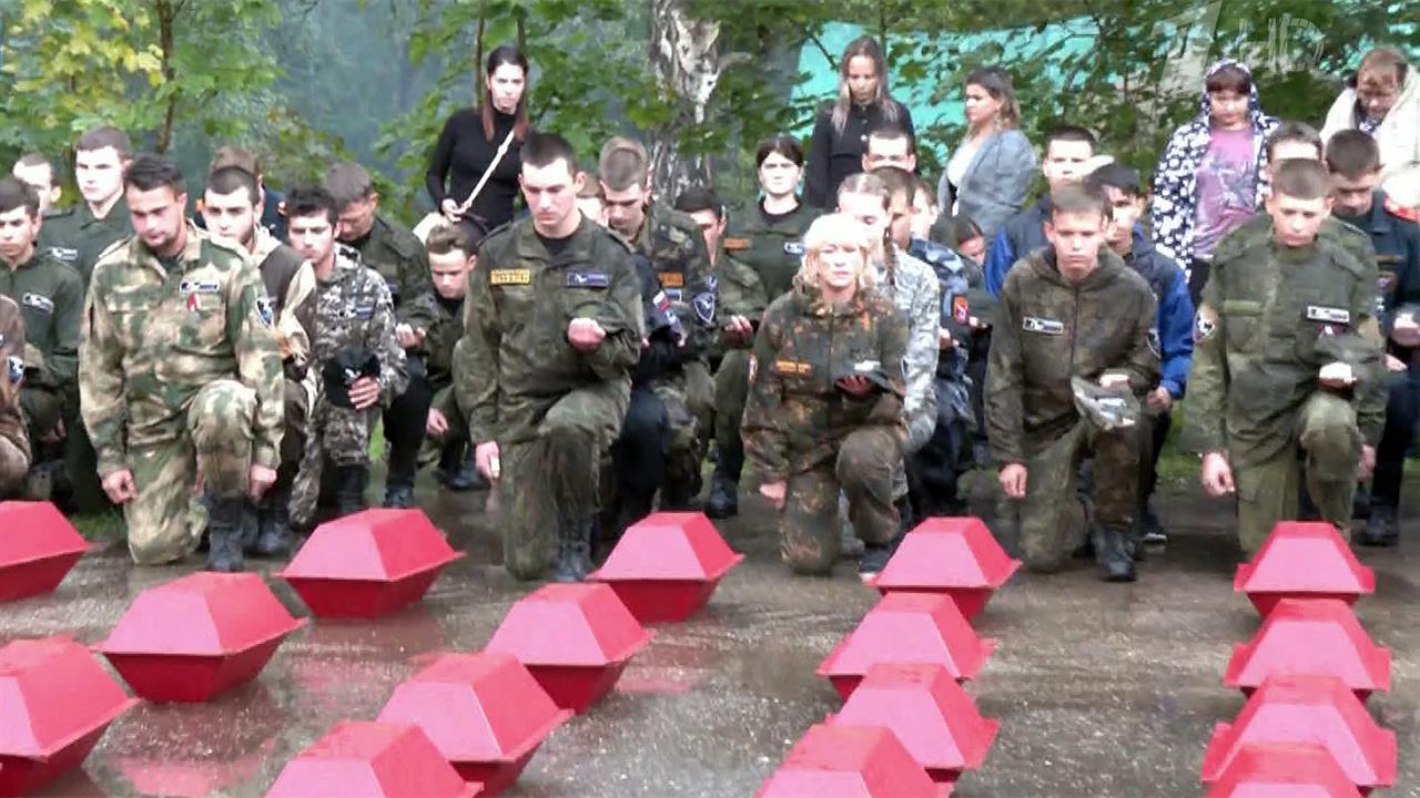 В Калужской области перезахоронили останки 122 красноармейцев, погибших при штурме Зайцевой горы