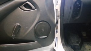 Замена штатных динамиков в Lada GRANTA FL на динамики DL Audio Raven165