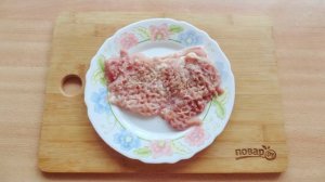 Рулетики из куриных бедер с грибами