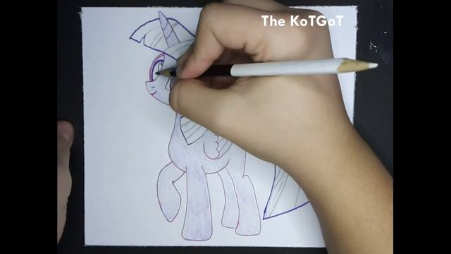 Как нарисовать Сумеречную Искорку (Twilight Sparkle) карандашами. Принцесса Сумеречная Искорка. смотреть онлайн