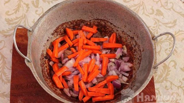 Машхурда по-узбекски с говядиной, рисом и машем