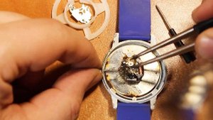 #ДиюДоктор Разбираем наручные часы Geneva Что внутри | We disassemble the wristwatch What's inside