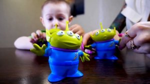 Распаковка игрушек из "История игрушек 4" (Пришельцы) / Unpacking toys from Toy Story 4 (Aliens)