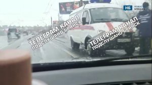 В Брянске в аварии разбилась легковушка