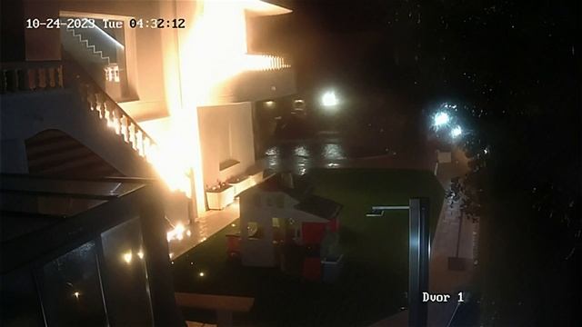 В Испании коктейлями Молотова закидали виллу Шария. смотреть онлайн