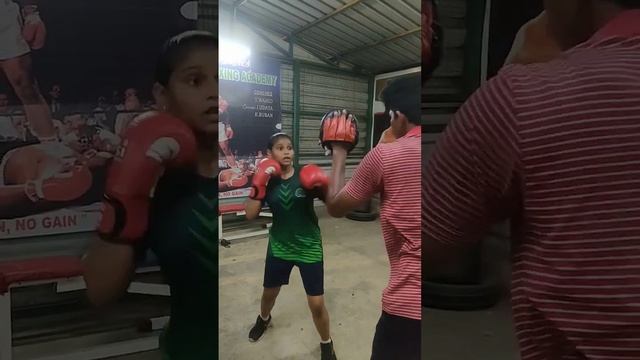 Boxing pad | Boxing pad punching | Boxing  [Green force boxing academy ] #boxercise #boxingworkout