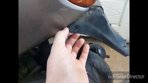 Как открыть бардачок дио без ключа