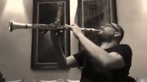 Hüsnü Şenlendirici klarnet ağlıyor