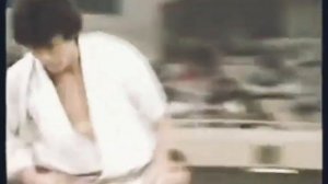 Микио Яхара против Тадаши Мори. Олд скул каратэ!!!