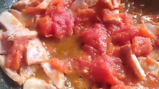 Паста с ветчиной в сливочно-томатном соусе смотреть онлайн