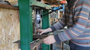 почему нет зарядки на УРАЛе?