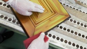 Отделка фасада лаком на водной основе. Naturaqua Mobilack.