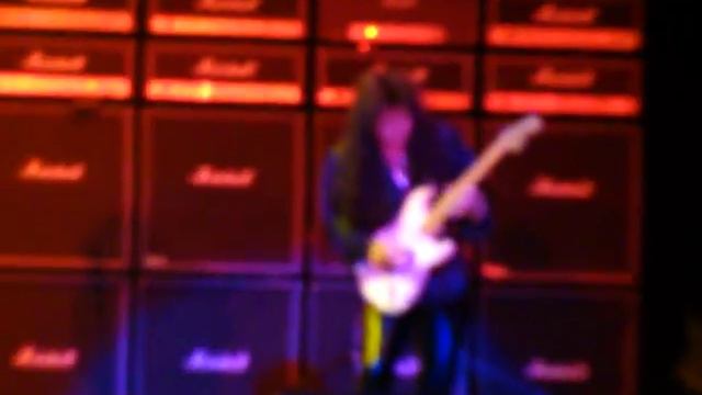 Yngwie Malmsteen - Crown Of Thorns (Russia, Saint-Petersburg 24.04.2010) смотреть онлайн