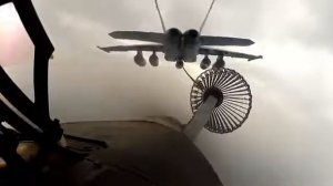 Авианосец, Ф А 18 , взлет, дозаправка, посадка