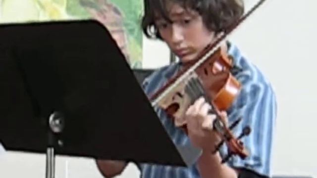 Justin Playing Beethovens Minuet in G