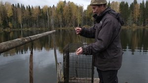 ОДИН В ЗАБРОШЕННОЙ ДЕРЕВНЕ \ СЧАСТЛИВЫЙ ЧЕЛОВЕК