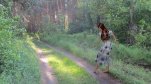 девушка на озере, из цикла лесные прогулки. майские дни.