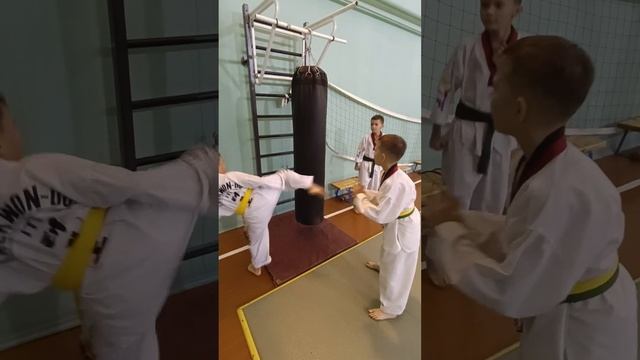 ? Работа на мешке ? #тхэквондо #like #taekwondo #спорт #уфа #шортс