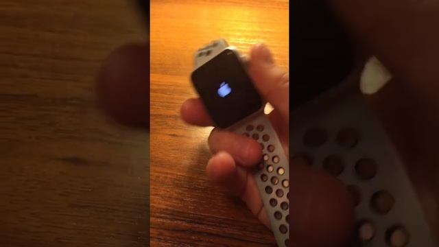 Что делать если у AppleWatch не работают кнопки??!!!!!! смотреть онлайн
