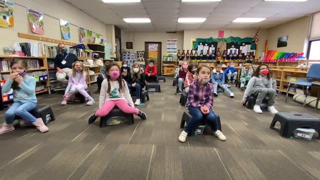 Maria Montessori School - EL1 Virtual Concert 2022 - Journey into Outer Space! смотреть онлайн