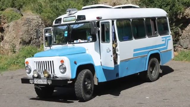 СЕЛЬСКАЯ ЛЕГЕНДА - КАВЗ 3270. Soviet bus KAVZ 6853270 for the village.