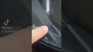 Mazda 3 уплотнитель лоб стекла