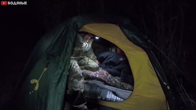 Рыбалка с ночёвкой. Ловля карпа в конце октября смотреть онлайн