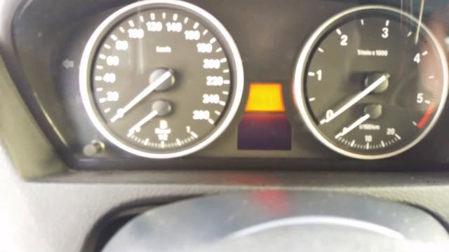 BMW x5 e70 БМВ х5 е70 3.0d заводится в мороз, стояла 2 дня смотреть онлайн