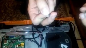 Белый экран на жк лечится! Hisense ledn32d33